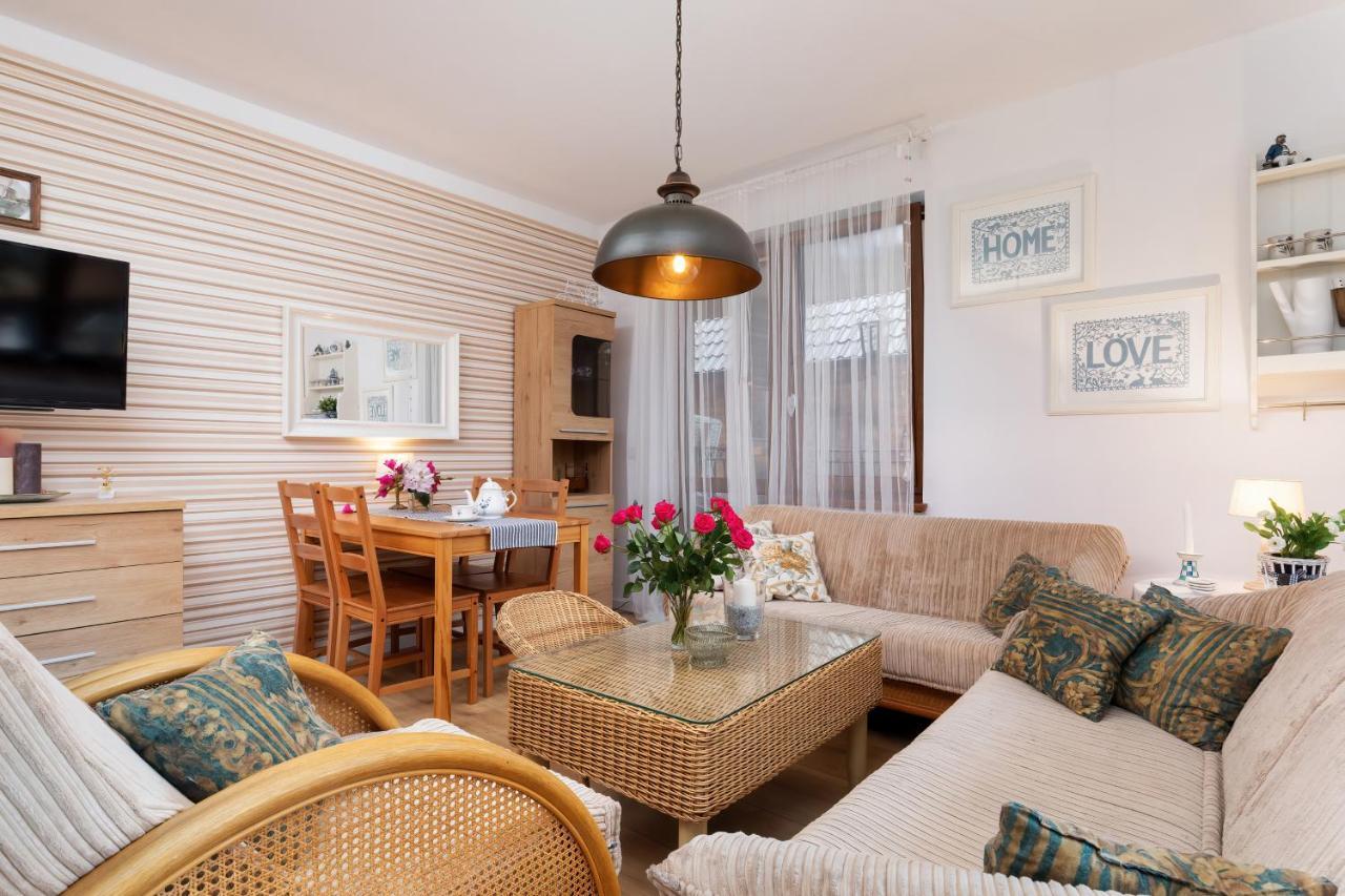 Veranda Domy I Apartament بوبيروفو المظهر الخارجي الصورة